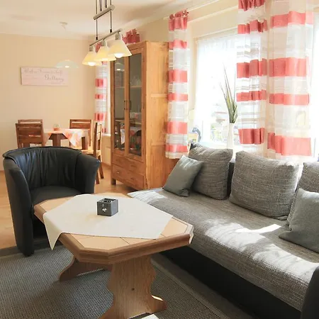 Ferienwohnung Seerose Mit Terrasse Sassnitz Exterior photo